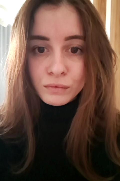 Auf Partnersuche bei Partnervermittlung: Foto von Nataliia