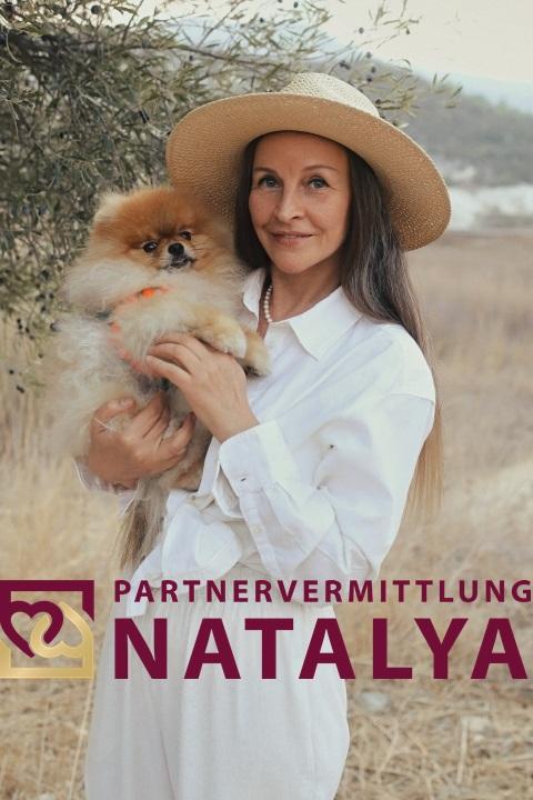 Marina, eine Frau aus der Ukraine, über unsere Partnervermittlung kennenlernen (Foto 1) Eine Frau auf Partnersuche: Foto 1 von Marina