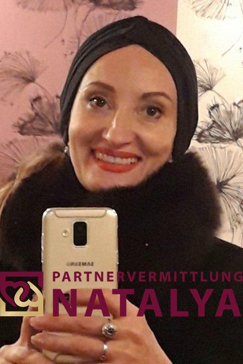 Ksenia-Oksana, eine Frau aus der Ukraine, über unsere Partnervermittlung kennenlernen (Foto 1) Eine Frau auf Partnersuche: Foto 1 von Ksenia-Oksana