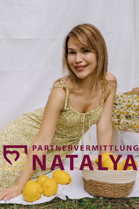 Liliya, eine Frau aus der Ukraine, über unsere Partnervermittlung kennenlernen (Foto 1) Eine Frau auf Partnersuche: Foto 1 von Liliya