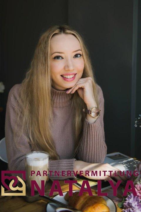 Olena, eine Frau aus der Ukraine, über unsere Partnervermittlung kennenlernen (Foto 4) Eine Frau auf Partnersuche: Foto 4 von Olena