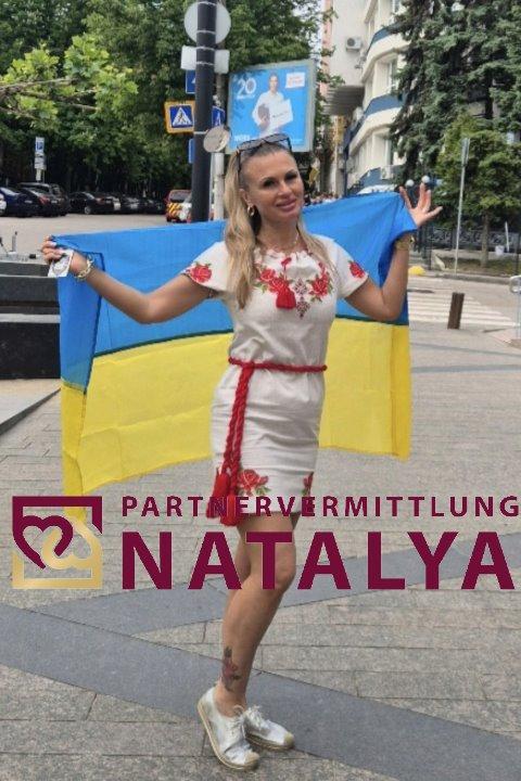 Oksana, eine Frau aus der Ukraine, über unsere Partnervermittlung kennenlernen (Foto 3) Eine Frau auf Partnersuche: Foto 3 von Oksana