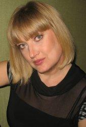 Elena sucht einen Partner über die Partnervermittlung Ukraine Foto von Elena, einer Frau aus der Ukraine auf Partnersuche